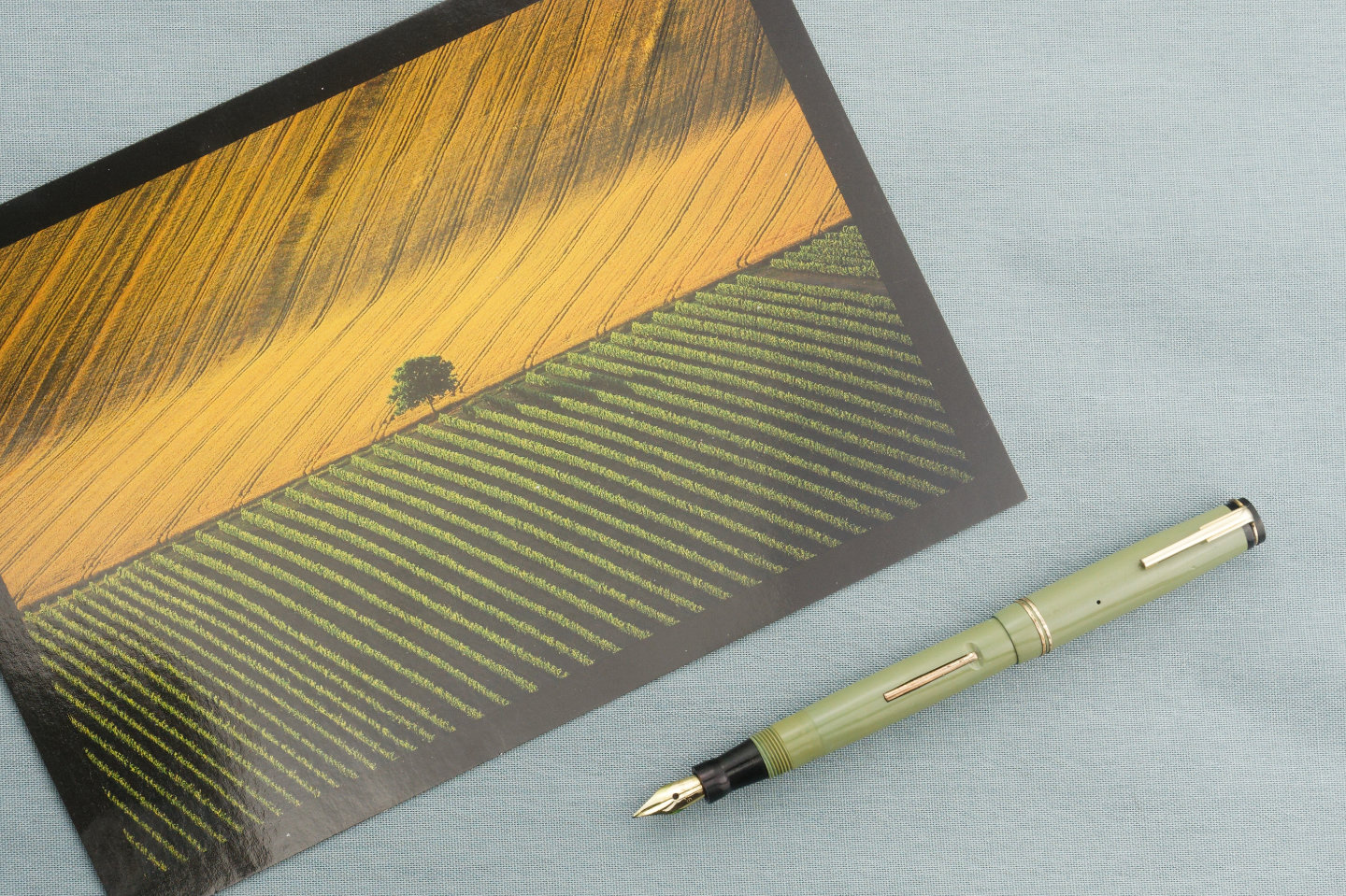 Yann Arthus-Bertrand - Earth from Above, Agricultural landscape near Cognac
