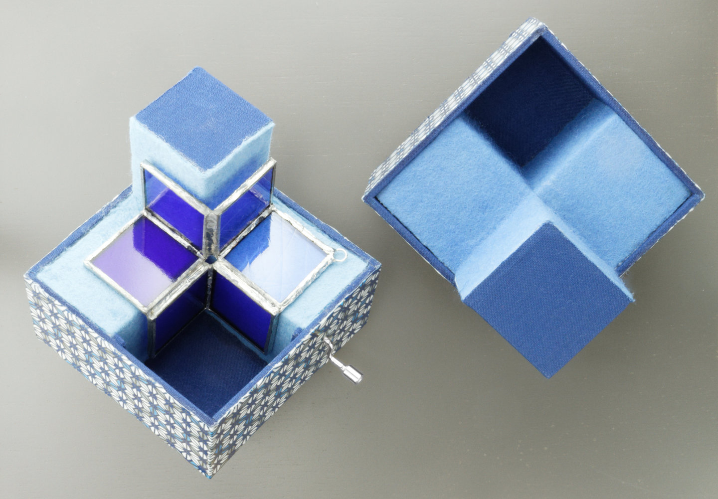 Snowflake in box